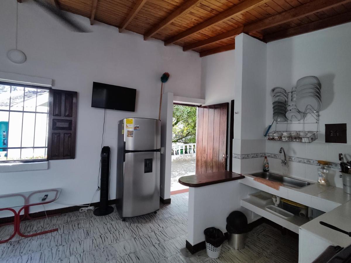 Cabana 52 En La Aldea Doradal Santorini Colombiano Экстерьер фото